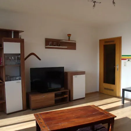 Ferienwohnung * レムシャイト